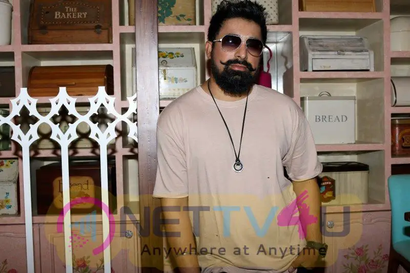Unveiling The Men's Collection With Rannvijay Singh Hindi Gallery
