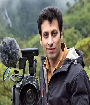 Hindi Director Ajay Bedi