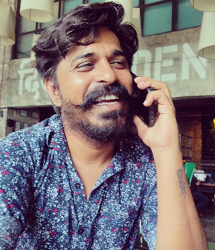 Marathi Art Director Satish Ashok Potdar