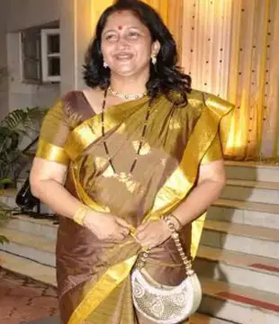 Marathi Tv Actress Alka Kubal