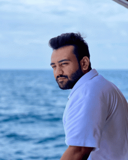 Ashutosh Pratihast Hindi YouTuber