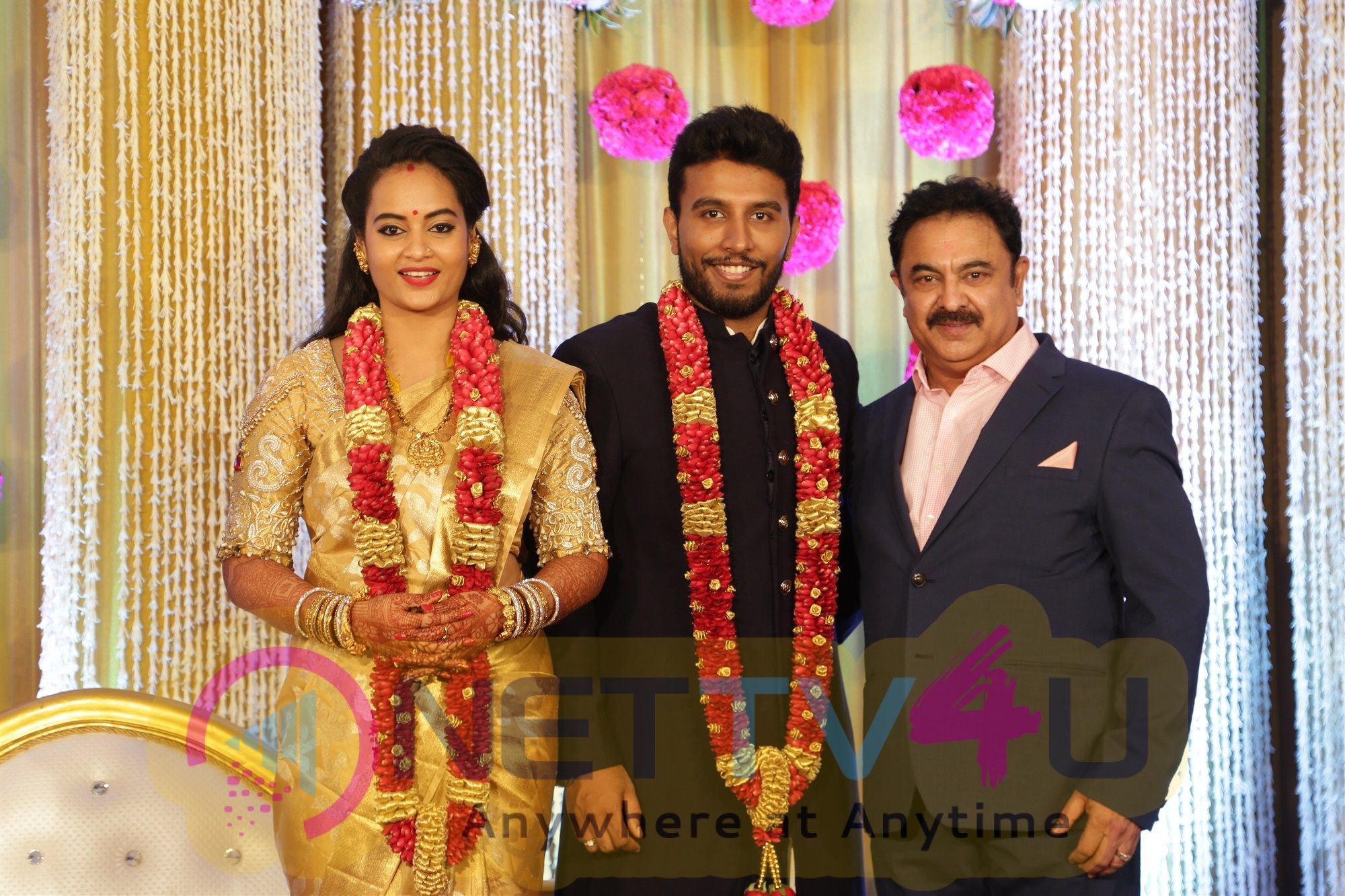 Actor Shivakumar Actress Suja Varunee Wedding Reception Images Tamil Gallery