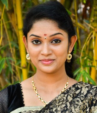 Tamil Movie Actress Sri Priyanka