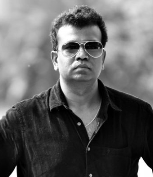 Tamil Producer Manoj Beno