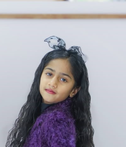 Dhivija Arora Hindi Child Artist