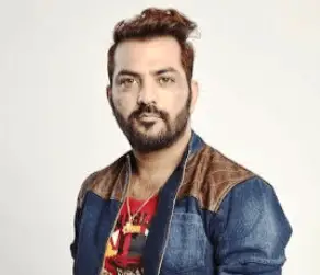 Hindi Contestant Manu Punjabi