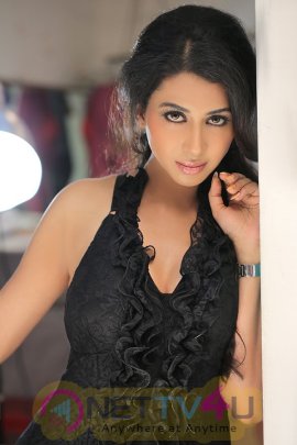 Actress Urmila Gayathri Hot And Sexy Photos Telugu Gallery