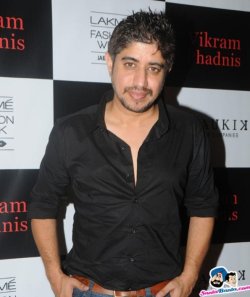 Harry Anand Hindi Singer