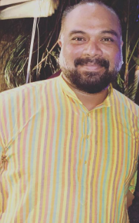 Swapnil Pathare Hindi Makeup Artist