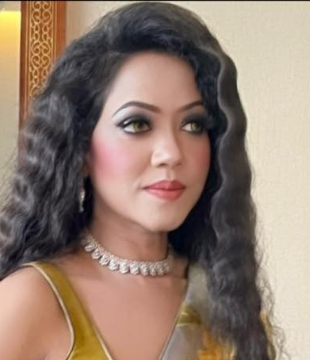 Bengali Singer Arshina Priya