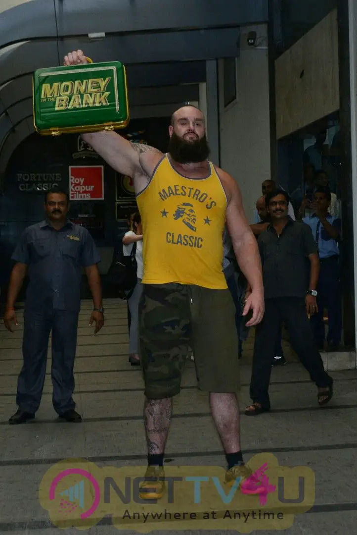 Varun Dhawan With WWE Superstar Braun Strowman At Gym In Khar Best Images  Hindi Gallery