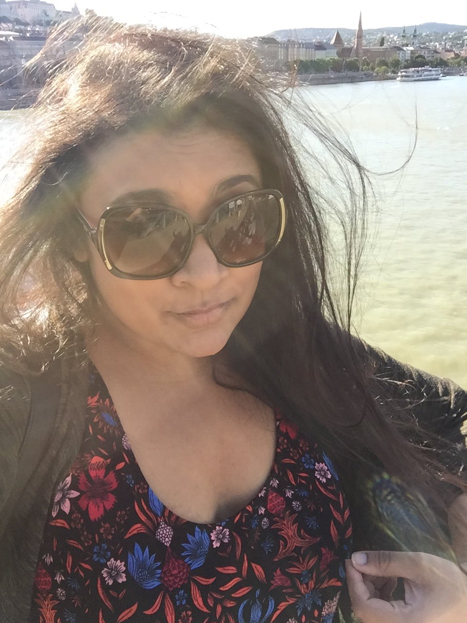 Hindi Screenwriter Surabhi Rumbles