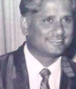 Madan Mohla Urdu Director