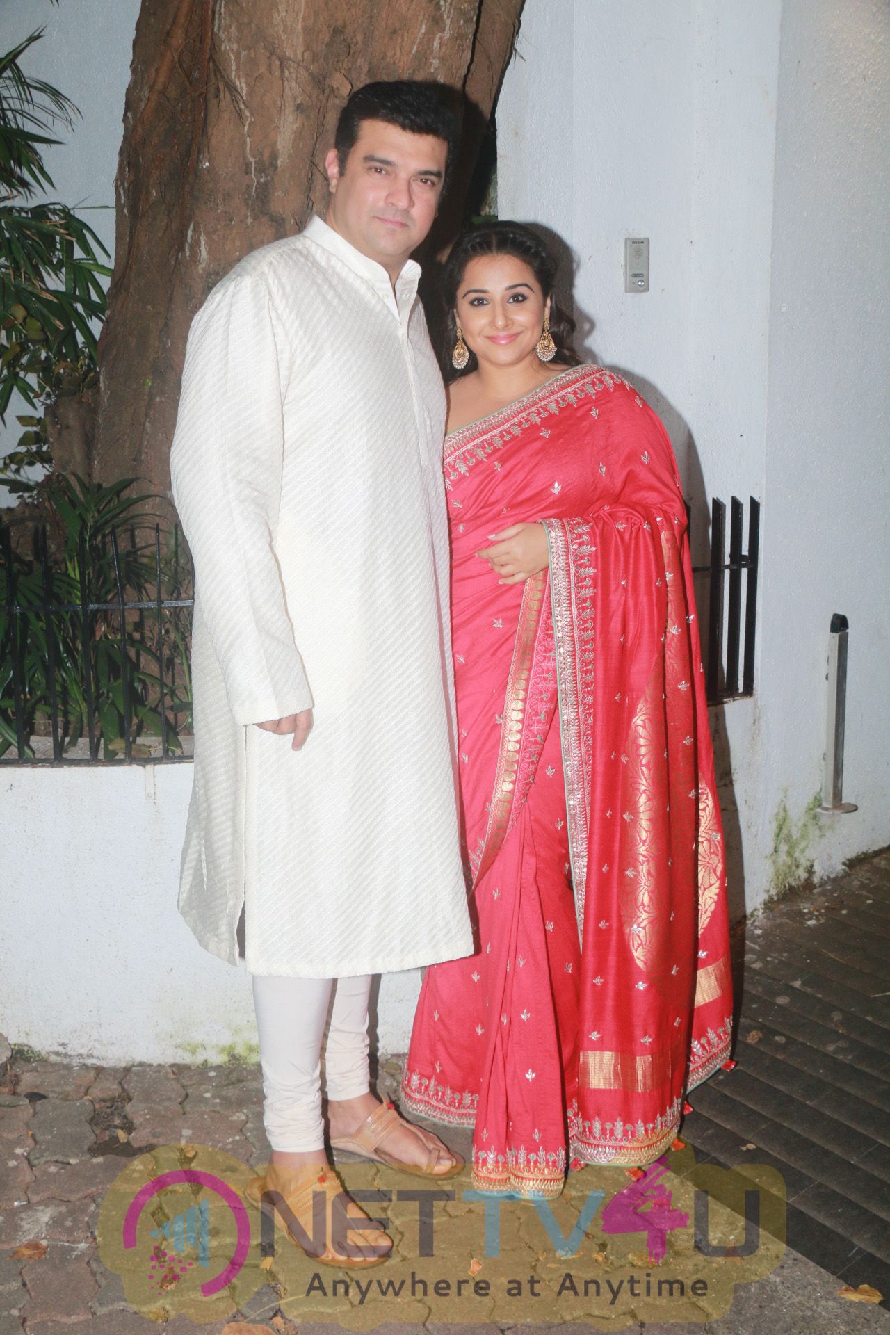 Actor Aamir Khan's Grand Diwali Party Photos Hindi Gallery