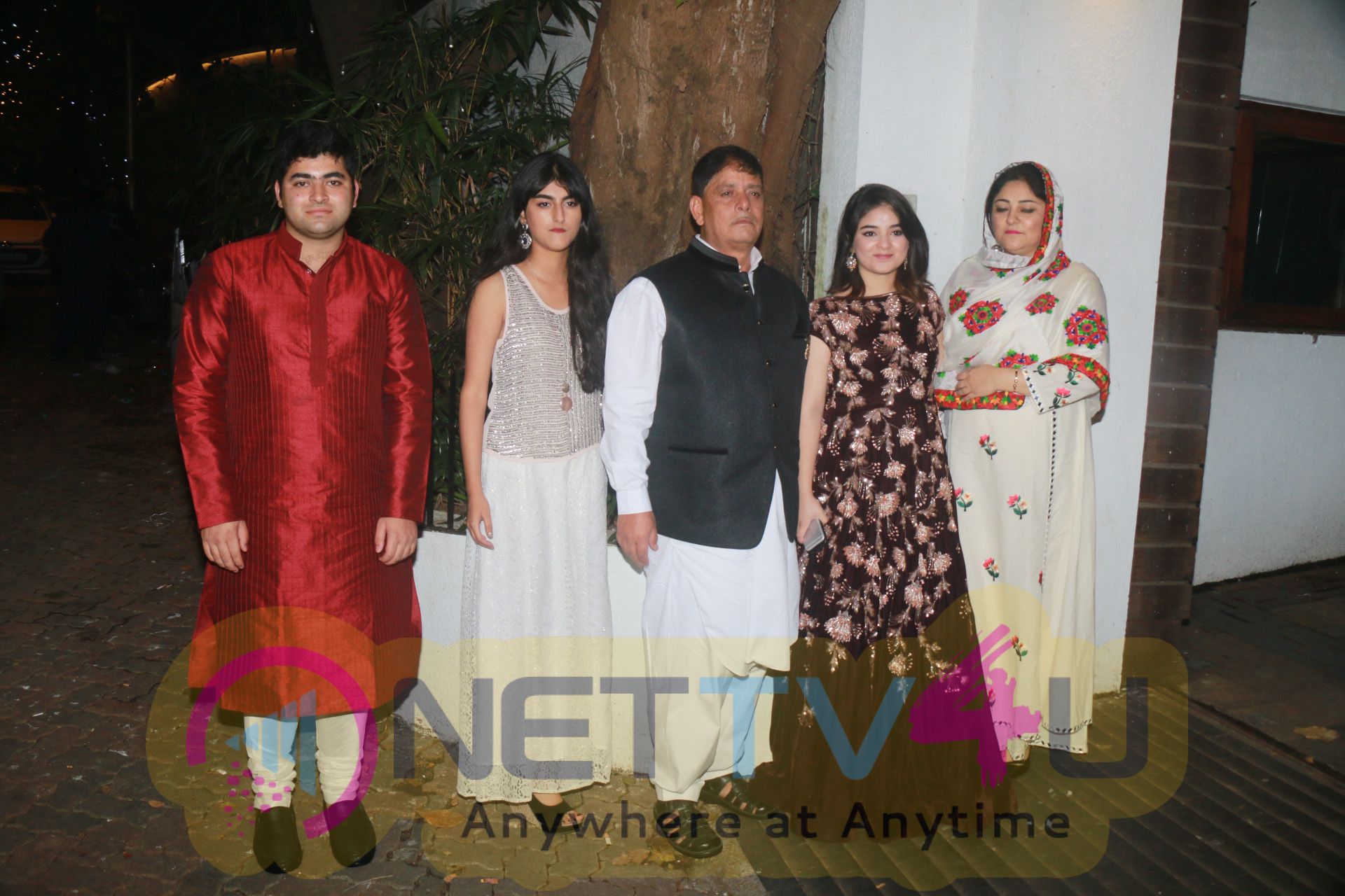 Actor Aamir Khan's Grand Diwali Party Photos Hindi Gallery