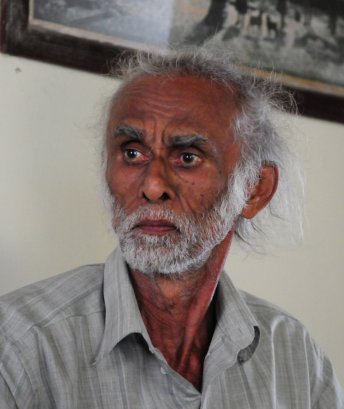 Sinhala Actor D B Gangodathenna