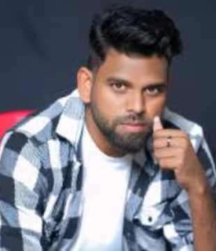 Kannada Actor Yogeesh Tiptur