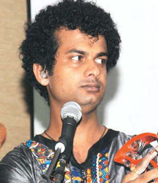 Hindi Musician Tuhin Chakraborty