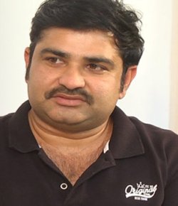 Anand Chandra Telugu Director