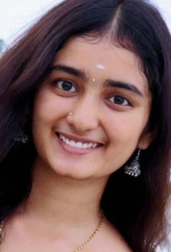 Telugu Actress Er Yamini Biography, News, Photos, Videos | NETTV4U