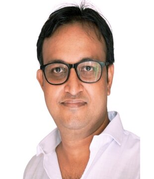 Hindi Director Shashank Srivastava