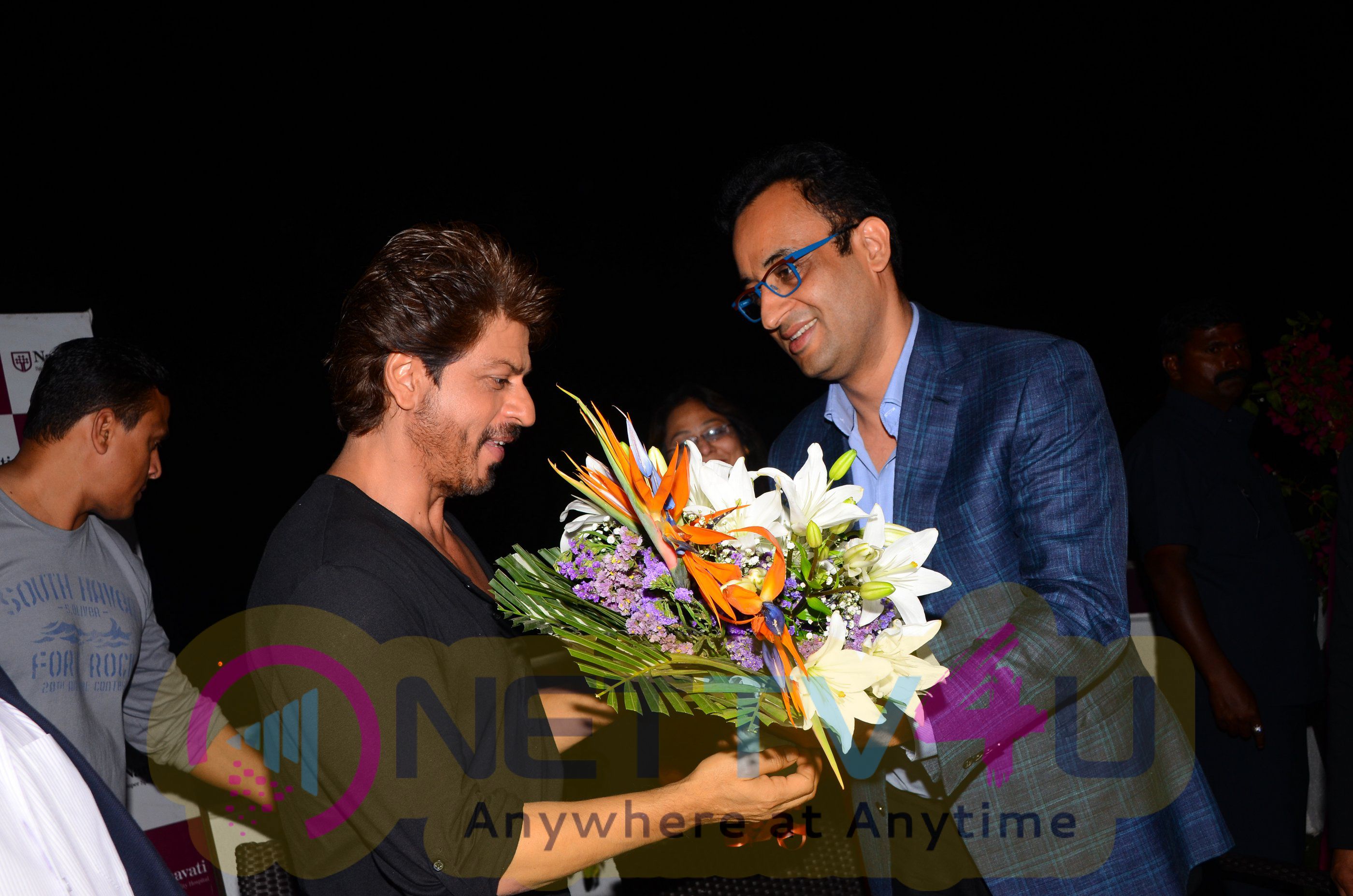 Excellent Photos Of Shah Rukh Khan Launches Bone Marrow Transplant Centre & Birthing Centre At Nanavati Super Speciality Hospita