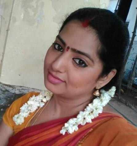 Tamil Tv Actress Subathira