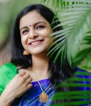 Malayalam Singer Indulekha Warrier