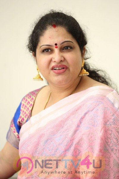 Actress Raasi Latest Interview Pics Telugu Gallery