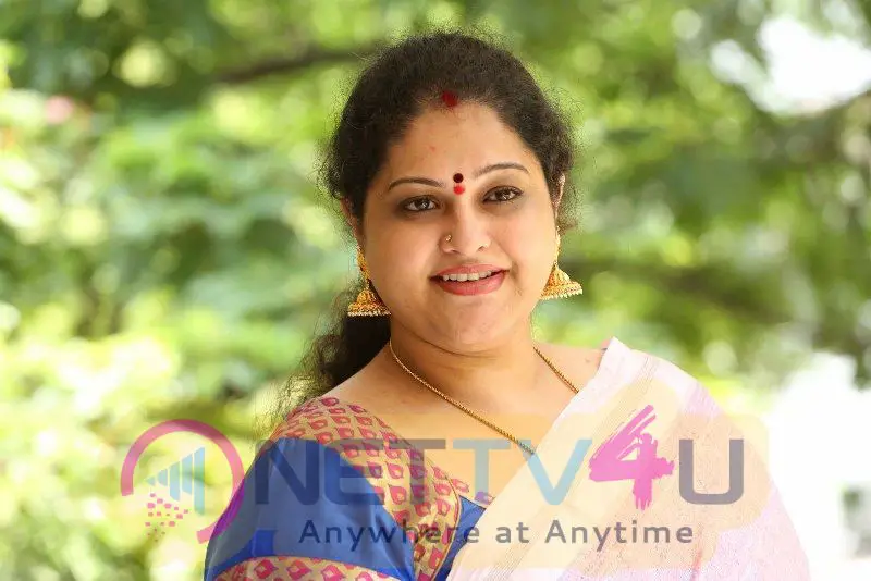 Actress Raasi Latest Interview Pics Telugu Gallery