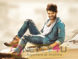 Taxiwala Movie Stills  Telugu Gallery