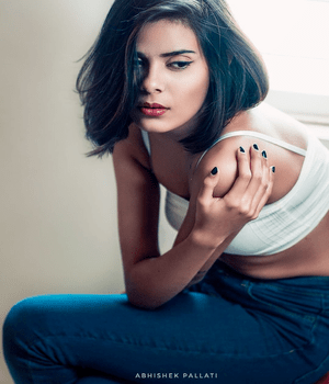 Kajal Singh Bhojpuri Actress