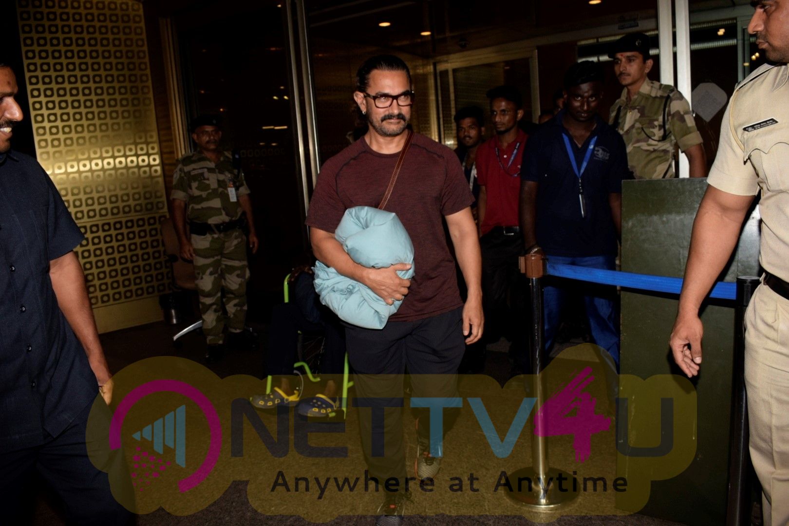 Actor Aamir Khan Spotted At International Airport In Mumbai Best Images Hindi Gallery