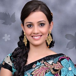 Hindi Tv Actress Esha Kansara