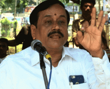 H Raja Should Apologize For Viewing Mersal In Internet, Says Vishal