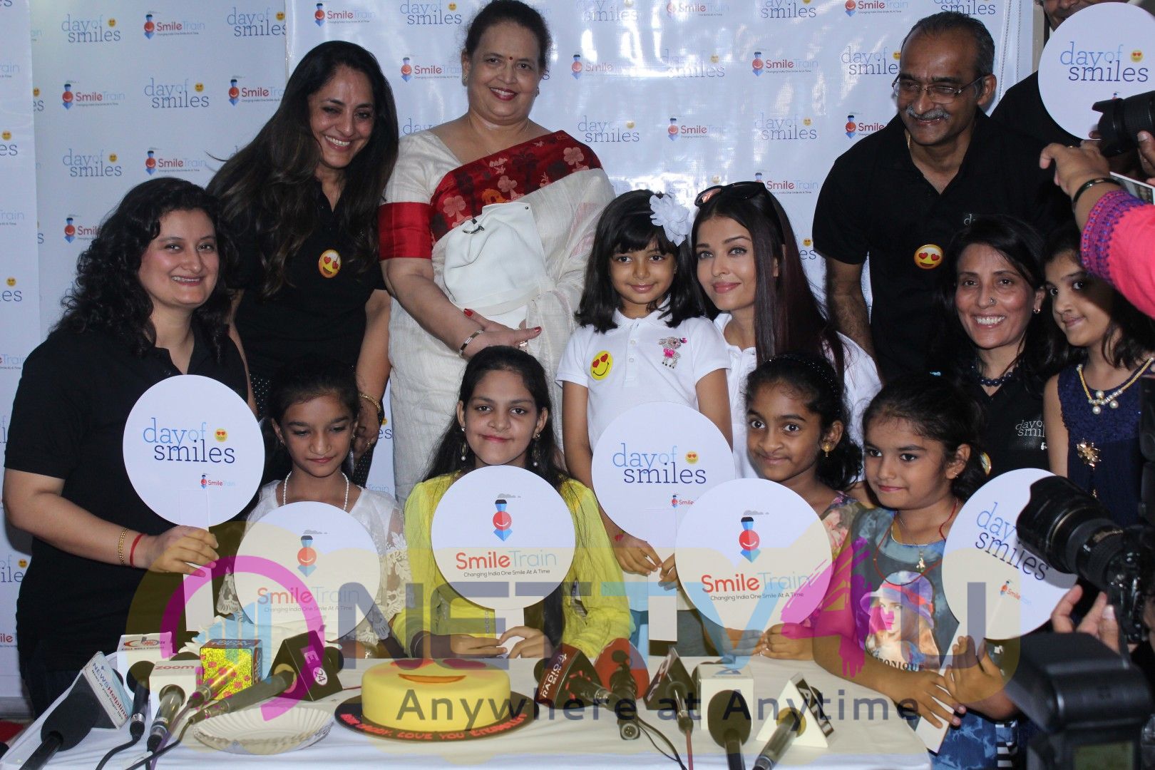  Aishwarya Rai Bachchan Announces Her Fathers Birthday Images Hindi Gallery