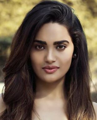 Sakshi Dwivedi Hindi Movie Actress