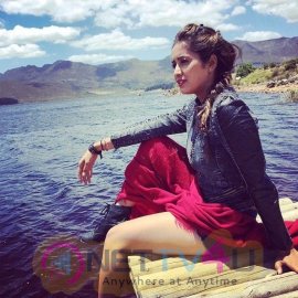 Asha Negi Never Seen Pics Hindi Gallery