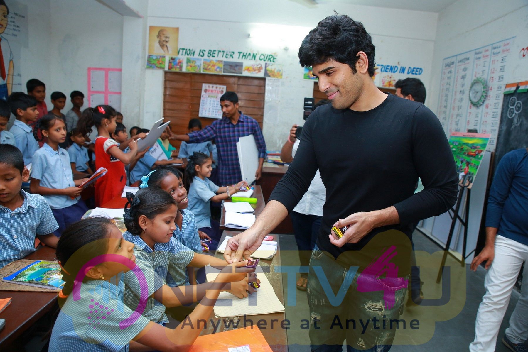 Allu Sirish Teaches English To Kids Supported Under Pega Teach For Change Initiative Telugu Gallery