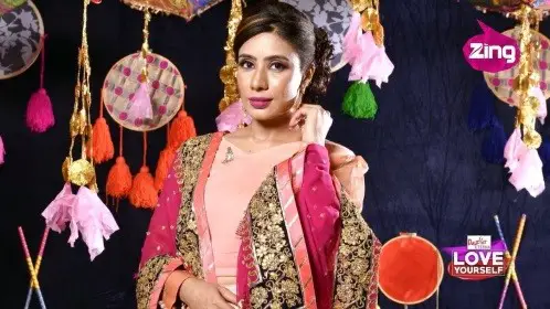 Hindi Makeup Artist Ishita Singhanwal
