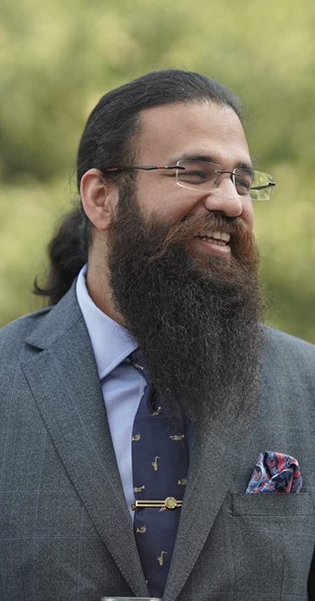 Shaman Marya Hindi Writer