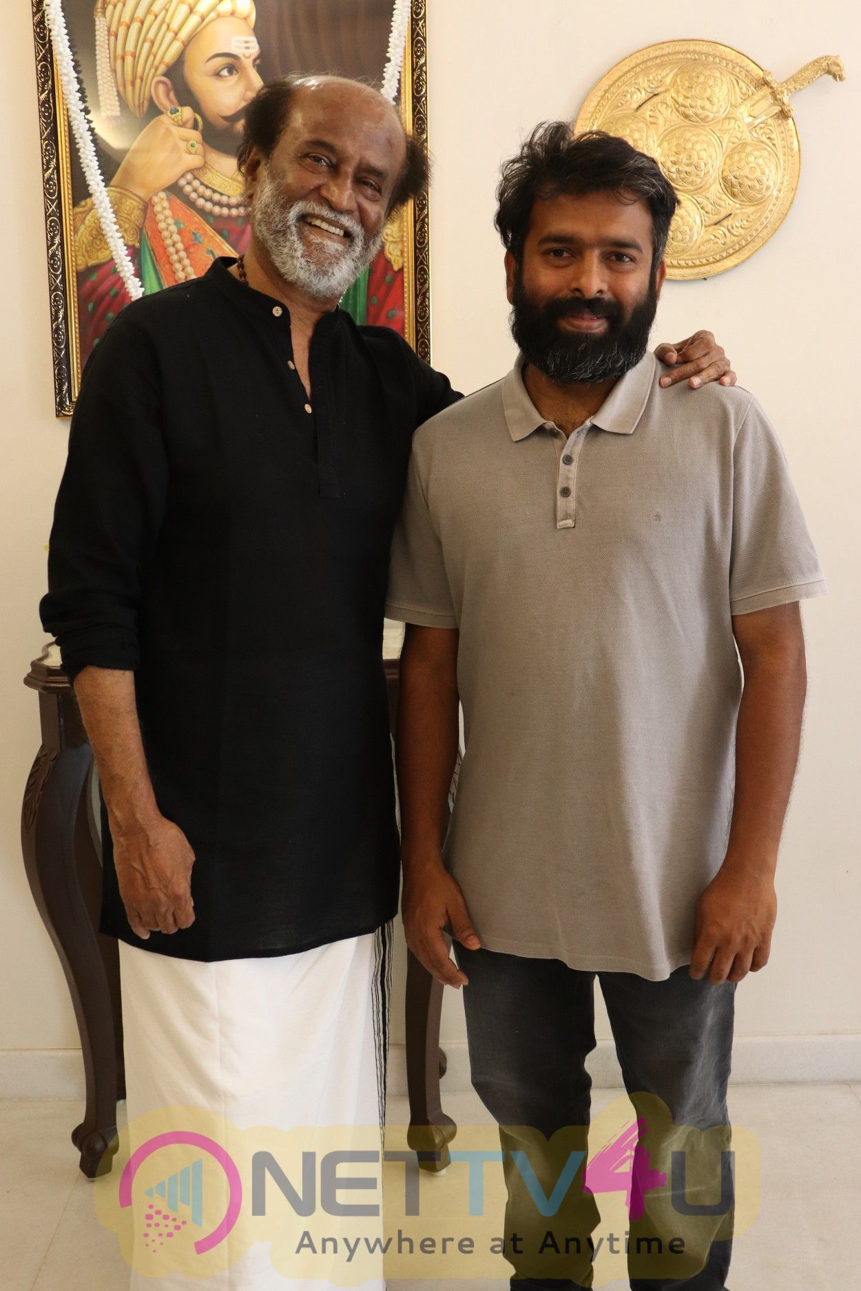 Mercury Team Met Superstar Rajinikanth Images Tamil Gallery