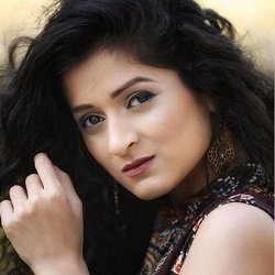 Hindi Movie Actress Sakshi Gupta