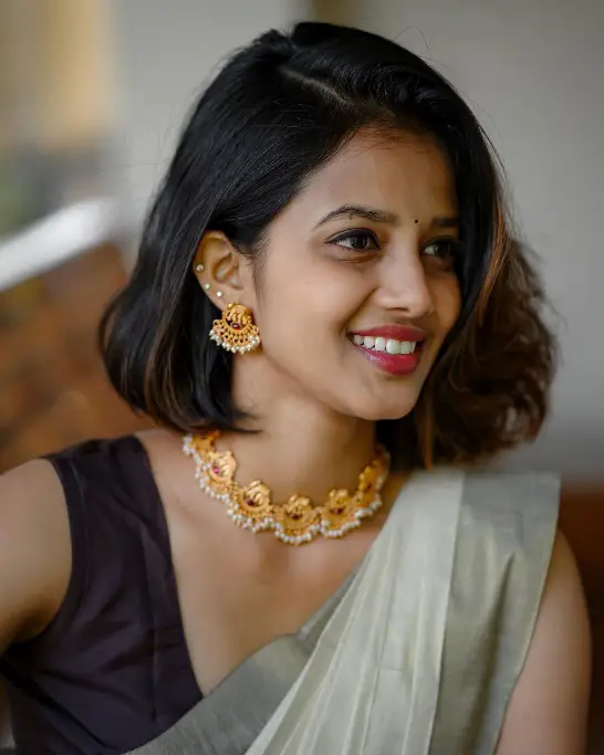 Malayalam Actress Gopika Suresh Biography, News, Photos, Videos 