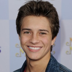 English Tv Actor Billy Unger