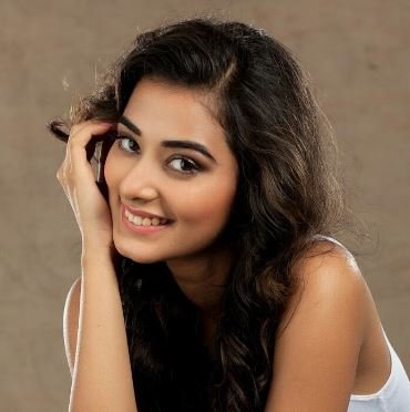 Hindi Model Stefy Patel