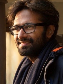 Balaji Vembu Chelli Tamil Director