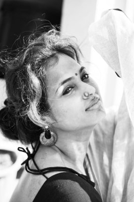 Actress Ramya Pandiyan Cute Pics Tamil Gallery