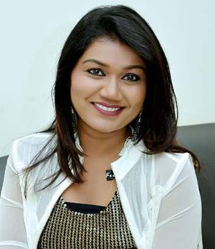 Hindi Singer Vaishali Mhade