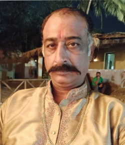 Actor Sunil Dutt Marathi Supporting Actor